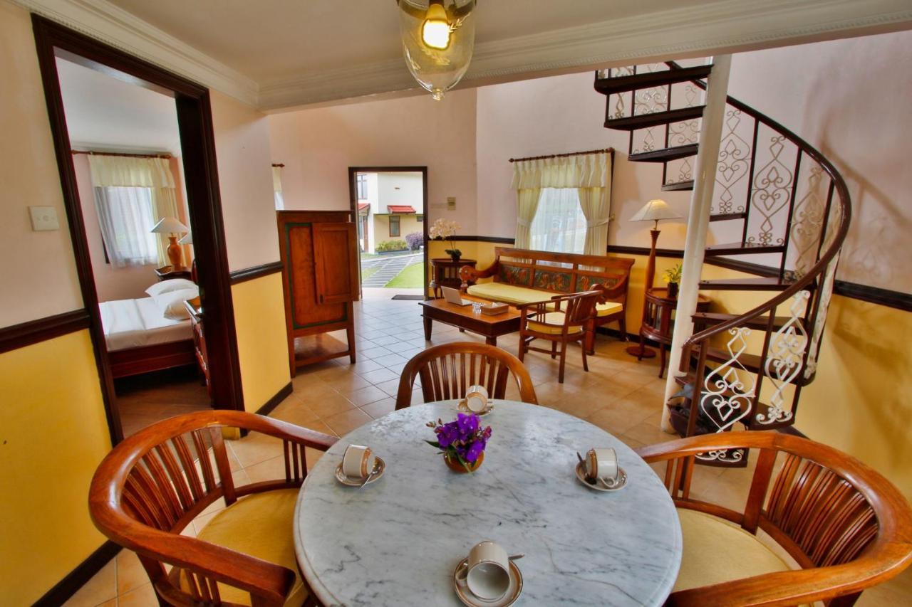 The Jayakarta Cisarua Hotel Puncak Exterior photo