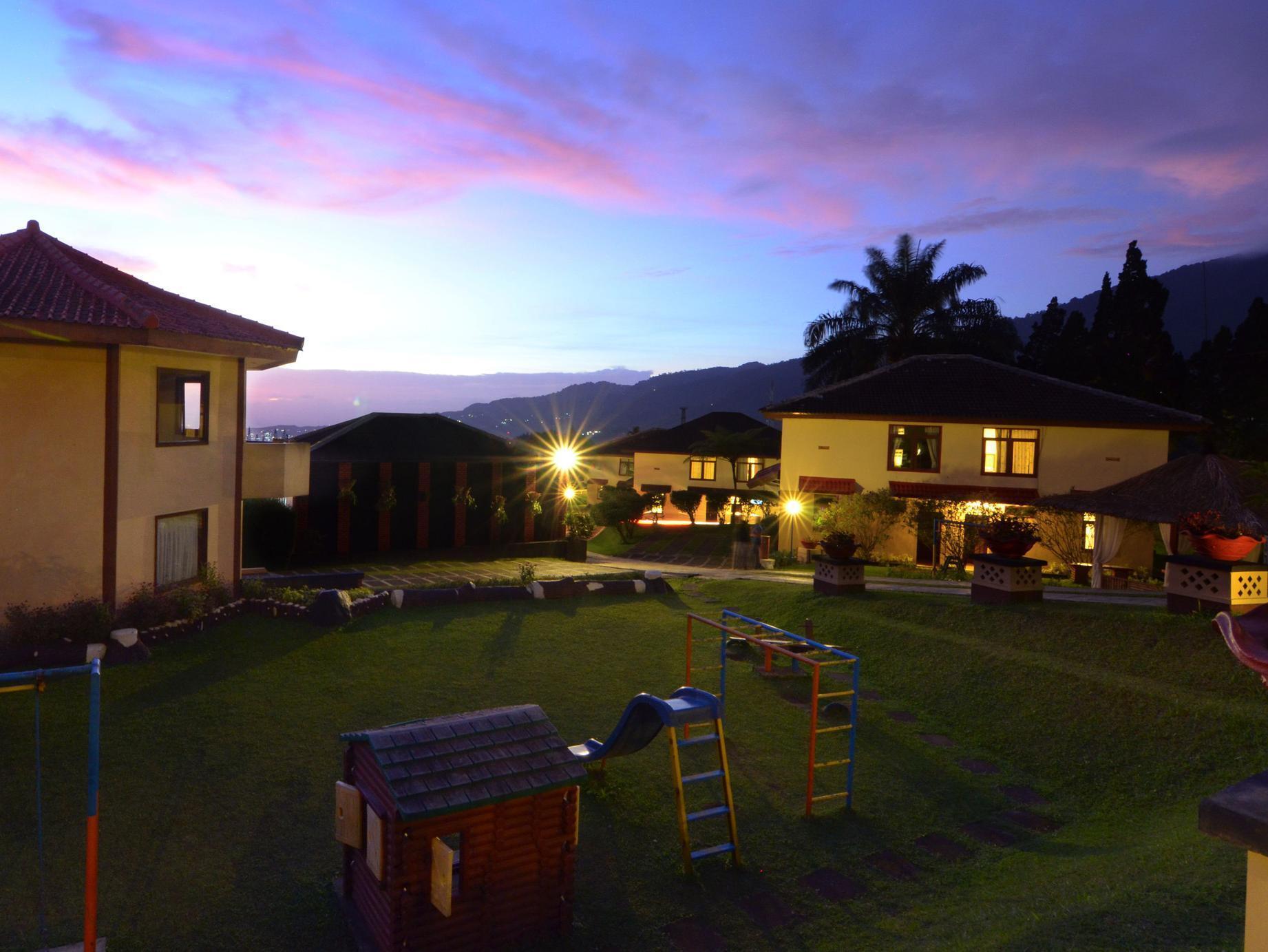 The Jayakarta Cisarua Hotel Puncak Exterior photo