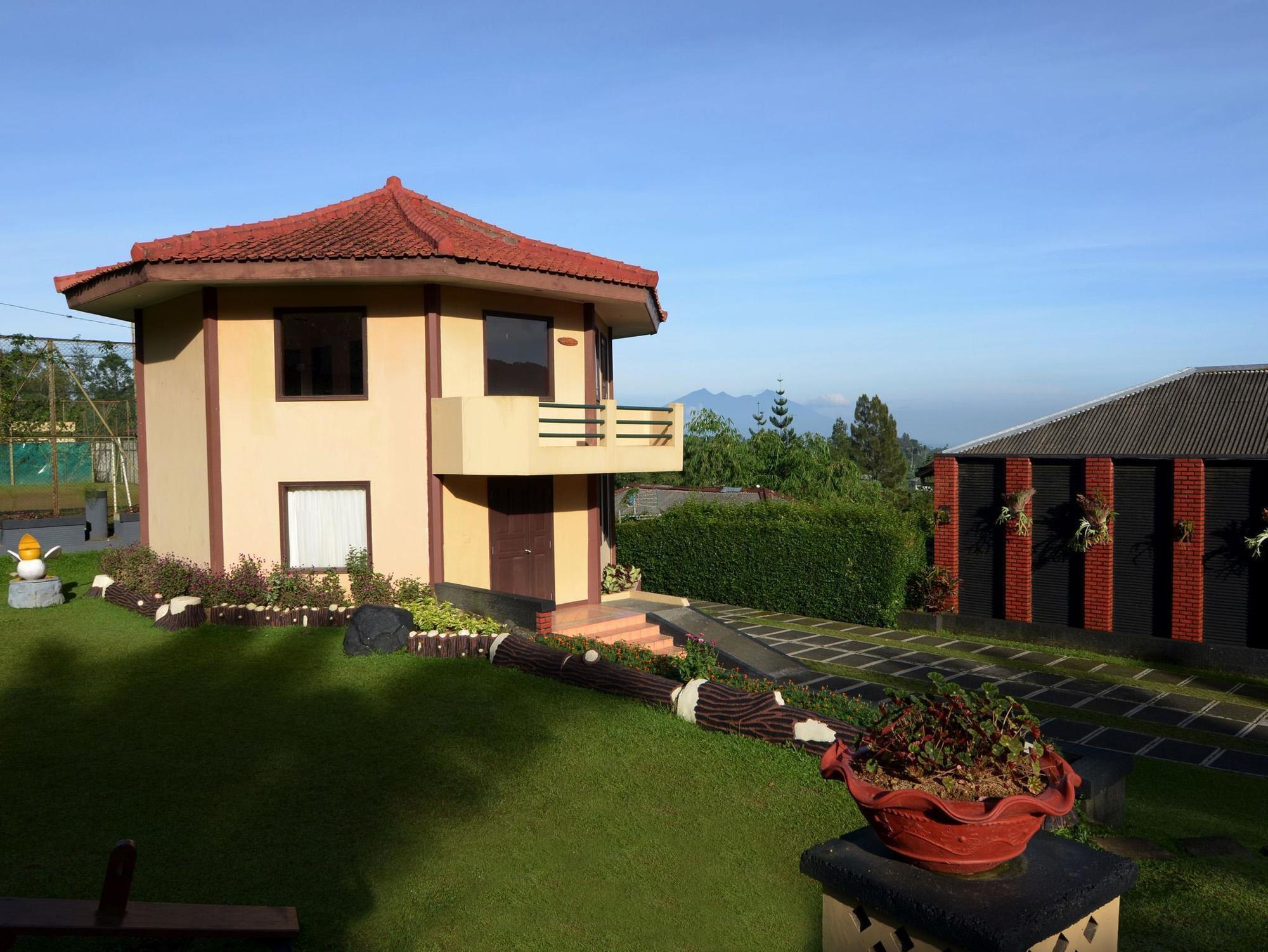 The Jayakarta Cisarua Hotel Puncak Exterior photo