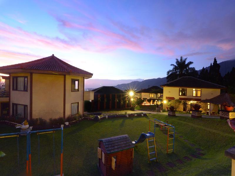 The Jayakarta Cisarua Hotel Puncak Exterior photo